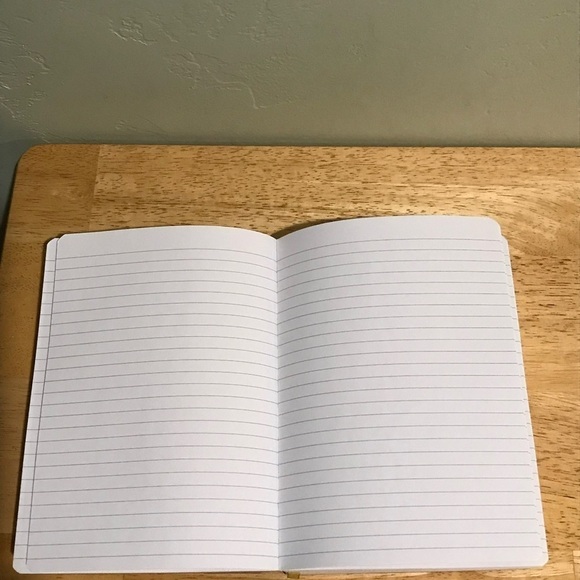 Aries Zodiak Journal. Beautiful, elegant and well made. 360 pages. Brand new!! - Picture 4 of 5